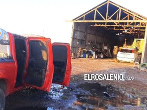 Sacó una camioneta que se incendiaba para preservar 2 tractores y un auto