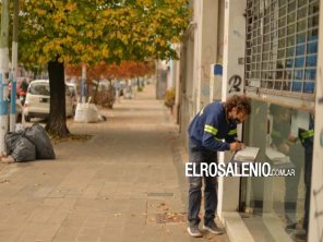 Trabajadores de Camuzzi preparan protestas y un paro que se sentirá en la Provincia