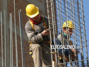 La construcción se hundió en febrero 24,6% y la industria retrocedió 9,9%