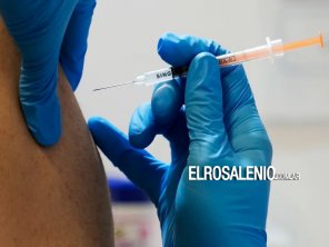 AstraZeneca dijo ante un tribunal británico que su vacuna COVID puede causar efectos secundarios 