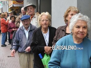 Jubilados: el Gobierno oficializó el pago de un nuevo bono de $70.000 en junio 