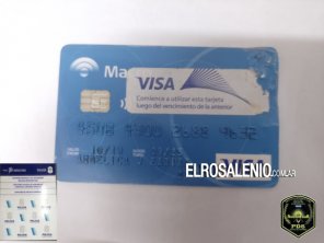 Investigan a una cuidadora por denuncia de una mujer mayor por hurto de tarjeta y estafa