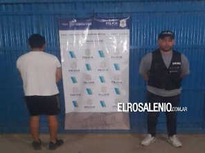 Detienen a un militar por pegarle a su pareja a metros de una comisaría