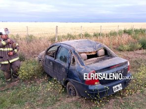 Desperfecto en un neumático produjo daños en un vehículo