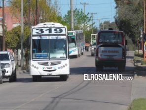 Línea 319: por falta de pago a los choferes no habrá servicio a partir de la medianoche 