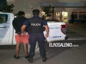 Mordió a su novia en el hombro y le robó dos celulares: está detenido