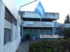 Entraron a la Escuela 24, rompieron candados y robaron comida