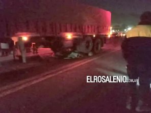  Tragedia en Tres Arroyos: un motociclista murió al chocar contra un camión