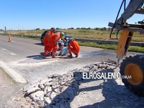 Vialidad continúa los trabajos de reparación de la autovía a Bahía Blanca