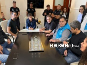 Presencia de Kicillof en Rosales y Puerto Belgrano