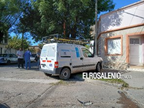 Fuerte impacto de vehículos en la esquina de la comisaria