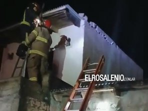 Una familia fue trasladada a un hotel tras sufrir daños en su vivienda