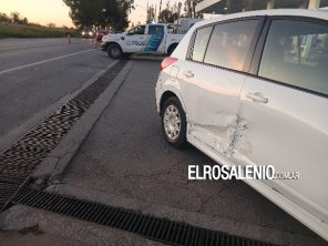 Una mujer fue derivada al hospital tras un choque en Colón al 3000