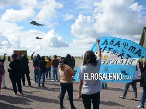 Los helicópteros Sea King arribaron a la Base Aeronaval Comandante Espora