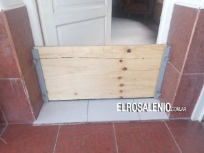 Crece la colocación de compuertas en viviendas luego de las inundaciones en nuestra ciudad