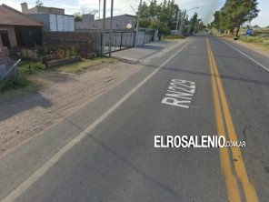 Vecinos de Colón al 3000 aseguran que cortan tránsito para entrar y salir con sus vehículos