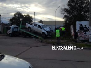 Luego de 3 horas y media, se bajó el conductor de la camioneta y se la secuestraron