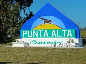 Pusieron en valor el mural de bienvenida a Punta Alta sobre Ruta 229