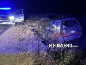 Tres Arroyos: murió al despistar y caer con la camioneta en un zanjón