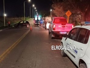 Conducía borracha y se estrelló contra un poste de alumbrado