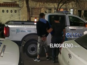 Agredió a una mujer y quedó filmado intentando huir de la policía