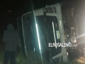 Resultó ileso el chofer de un camión que volcó en la ruta 51 
