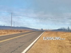 El Municipio asegura que se inició cuando un reciclador “encendió un colchón para calefaccionarse“