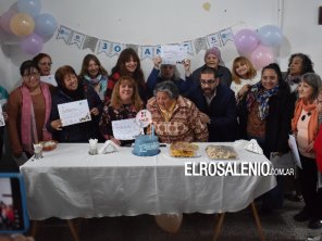 Reconocieron a las “manzaneras” en el marco de los 30 años del Plan Más Vida