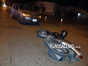 Joven motociclista hospitalizado tras accidente
