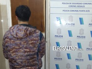 Le robó el celular de su casa y, cuando huía, le rompió el parabrisas del auto de un botellazo