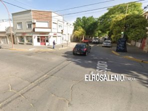 Fue atropellada, sufrió fracturas de tobillo y busca a la conductora del auto