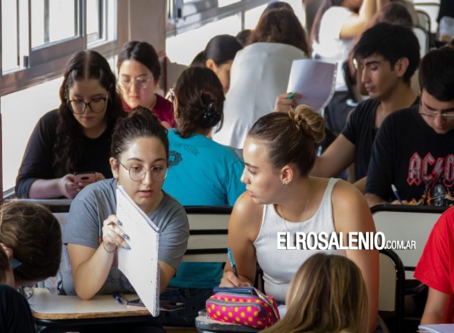 Inscripciones para comenzar carreras en la UNS en agosto